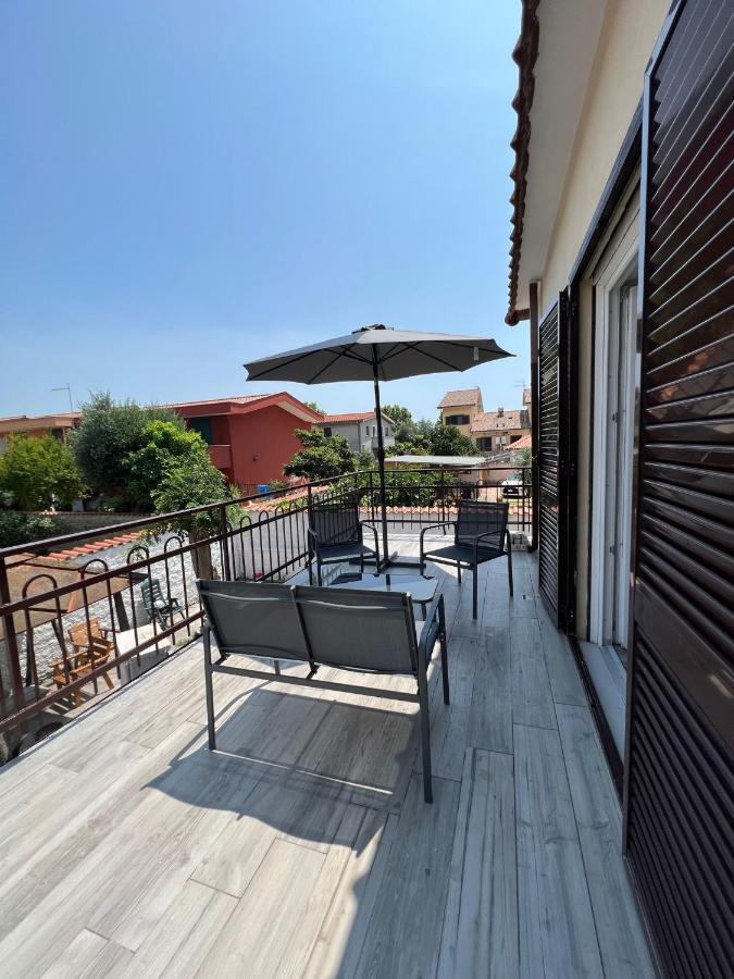 Domus Speranza Bed & Breakfast Fiumicino Luaran gambar